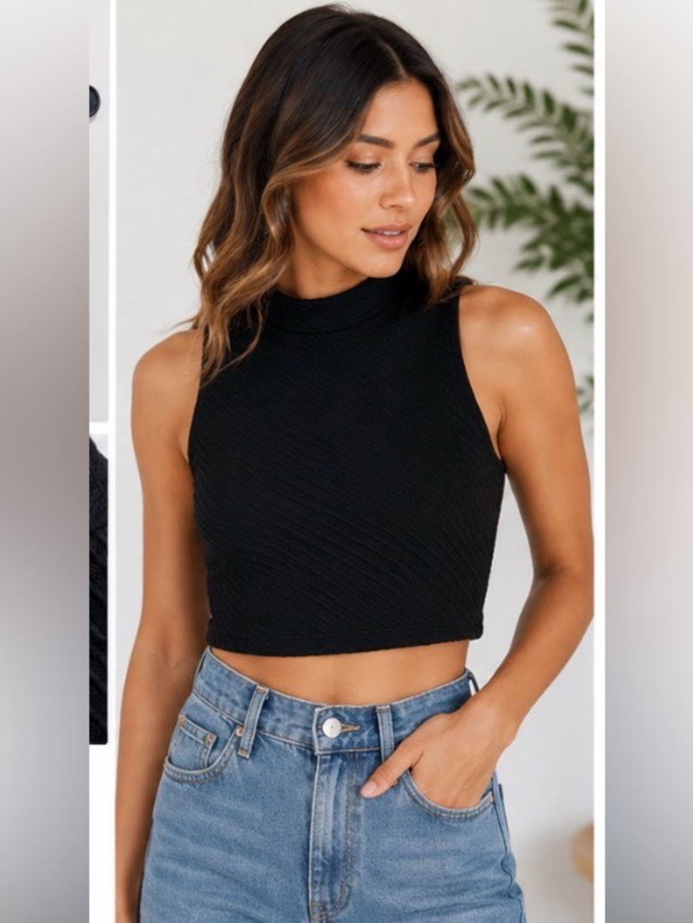 Forever 21 Black Sleeveless Mock Neck Crop Top- Size Small
